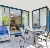 1 Bedroom - Private Managed Resort Pool and Beach - Alex - Tourism Caloundra