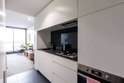1 Bedroom Apartment In Prahran With Balcony - Tourism Caloundra 3