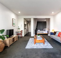 1 Bedroom Apartment in Prahran with Balcony - Tourism Caloundra