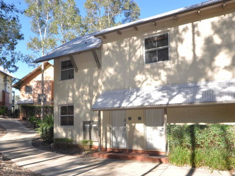 1 Bedroom Executive Villa Located Within Cypress Lakes - Tourism Caloundra 3