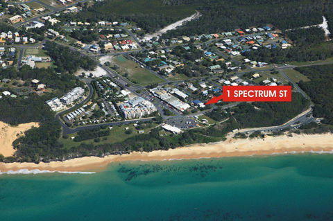 1 Spectrum Street, Rainbow Beach- Close To Shops And Main Beach - Tourism Caloundra 2
