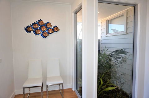 108 Madaffari Drive - Caretta - Luxurious Marina Home With A Spa And Free WiFi - Tourism Caloundra 3