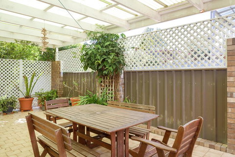 120 Ocean Parade Dalmeny - Tourism Caloundra 0