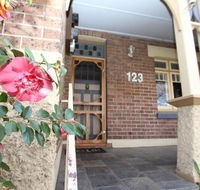 123 Hill St Heart of Orange Double Brick - Tourism Caloundra