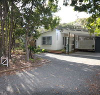 15 Belle Court - Modern architect designed open plan holiday home with outdoor shower - Tourism Caloundra
