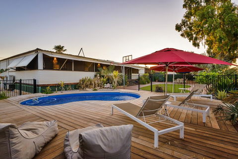 17 Ningaloo Street - Ultimate Exmouth Lifestyle - Pet-Friendly Holiday Home With A Pool - Tourism Caloundra 0