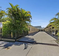 17 North Street Budget Accommodation - Tourism Caloundra