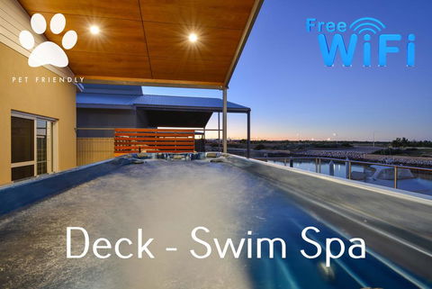 19 Corella Court - Spacious Deck With Swim Spa - Tourism Caloundra 1