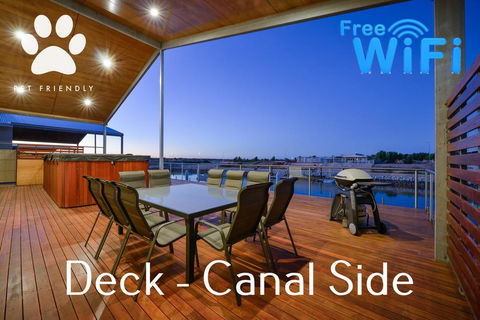 19 Corella Court - Spacious Deck With Swim Spa - Tourism Caloundra 2