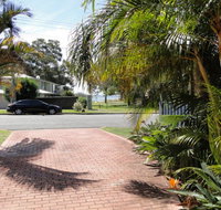2 'Copacabana' 61 Sandy Point Road - cute unit with water views from the balcony - Tourism Caloundra