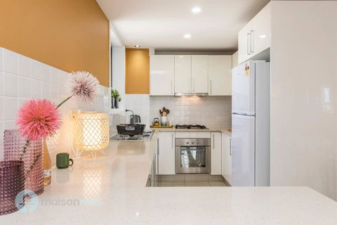 2 Bedroom 2 Bathroom Apt With Balcony And Parking - Tourism Caloundra 1