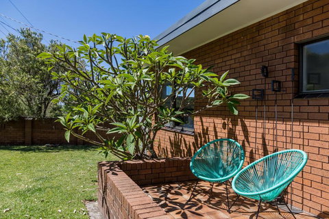 235 Mitchell Parade, Mollymook - Tourism Caloundra 2