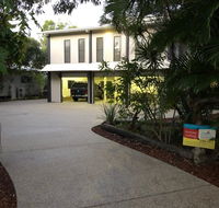 25 Naiad Court - Rainbow Shores The Ultimate Beachside Executive Property Air conditioned - Tourism Caloundra