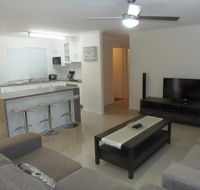 26 Kurana Street - Rainbow Beach Stroll To The Beach and Shops - Tourism Caloundra