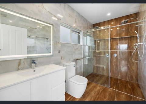 Beachfront Oasis With Private Pool And Nice Views - Tourism Caloundra 4