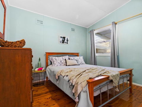 Between 2 Beaches - Tourism Caloundra 4