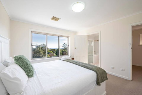 Cityscape Charm - 2BR Home In Wattle Park - Tourism Caloundra 3