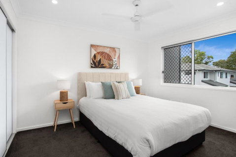 Comfortable 3-Bed Retreat Close Parks - Tourism Caloundra 4