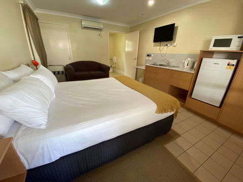 Country Roads Motor Inn Gayndah - Tourism Caloundra 2