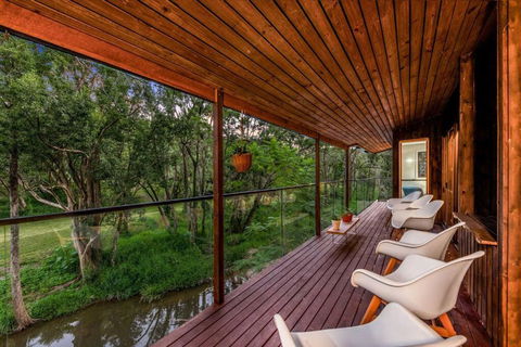 Creek House - Tourism Caloundra 1