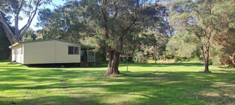 Crystal Springs Holiday Accommodation - Tourism Caloundra 1