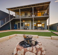 27 Osprey Way - Amazing Pet-Friendly Beach House with Gulf Views - Tourism Caloundra