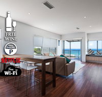 2BR Coolum Beachfront  180 Views  Wine Netflix - Tourism Caloundra