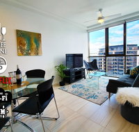 2BR Food  Drink Hub  Gym Pool Views Roof Terrace - Tourism Caloundra