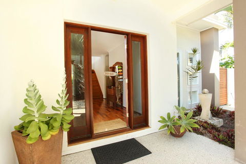 3 Bauhinia Crescent Marcoola - PET FRIENDLY, LINEN SUPPLIED, 500 BOND - Tourism Caloundra 1