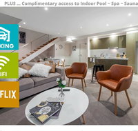 3 BDR Stylish City Retreat // Close to All and Everything in Canberra - Tourism Caloundra