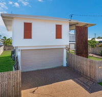 3 Bedroom renovated home - Tourism Caloundra
