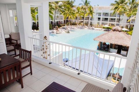 3123 BEACH CLUB PARADISE - Tourism Caloundra 0