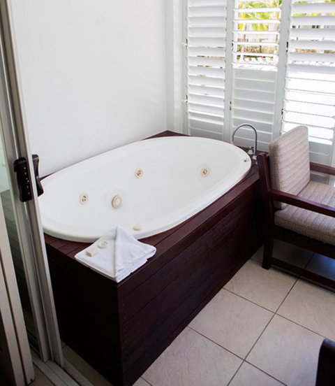 3123 BEACH CLUB PARADISE - Tourism Caloundra 3