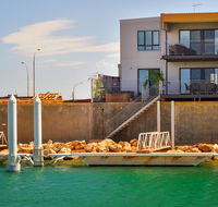 33 Inggarda Lane - PRIVATE JETTY  SPA - Tourism Caloundra