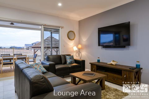 34 Madaffari Drive - Pool - Tourism Caloundra 2
