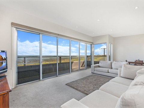 38 OCEANE - Tourism Caloundra 3