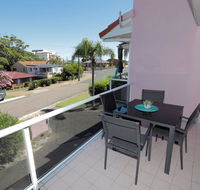 4 'Frangipani' 30 Leonard Avenue - spacious townhouse - Tourism Caloundra