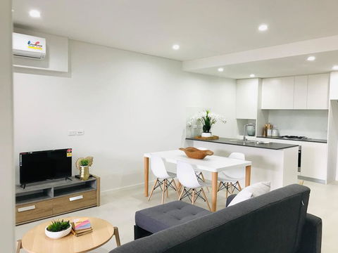 404 Kalina 2 Bedrooms - Tourism Caloundra 1