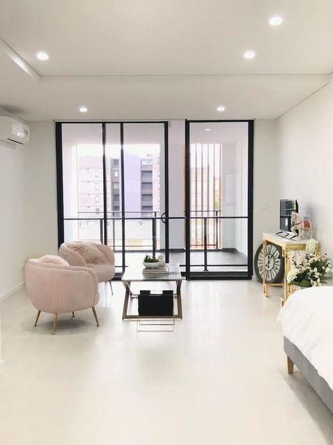 406 Studio Apartment - Tourism Caloundra 3