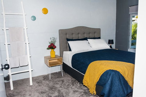 454 Charlton Esplanade Apartment - Tourism Caloundra 2