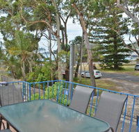 5 'Ocean Breeze' Shoal Bay Avenue - Fabulous location opposite Shoal Bay beach - Tourism Caloundra