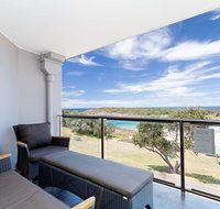 5 'The Outlook' 4 Ocean Parade - overlooking Boat Harbour beach and ducted air conditioning - Tourism Caloundra