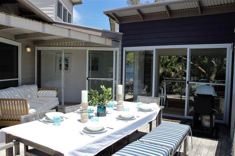 5 ON COAST - Tourism Caloundra 1