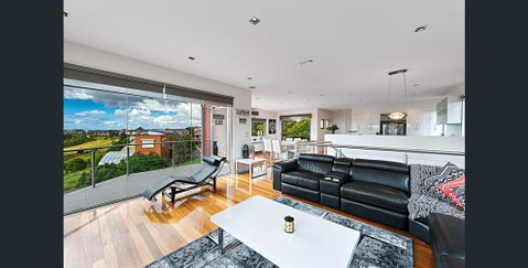 5 Star Gowanbrae Views - Tourism Caloundra 2