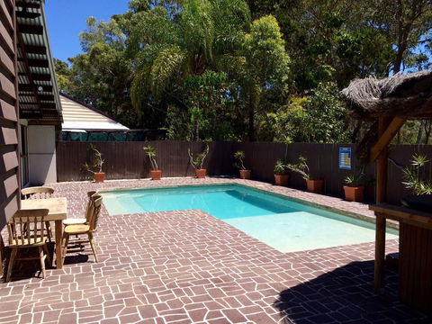 6 Bomburra Court - Rainbow Beach, Pet Friendly In Great Bush And Beach Location - Tourism Caloundra 1