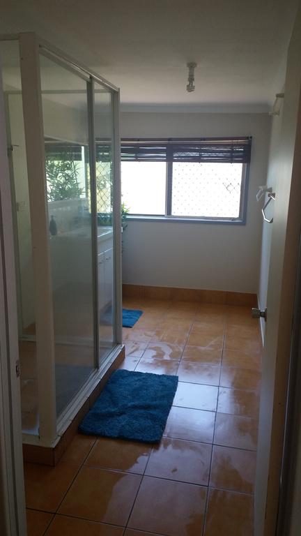 66a Farnborough Rd - Tourism Caloundra 0