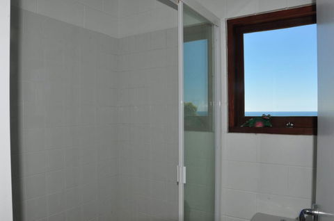 77 Cooloola Drive-Rainbow Beach - Tourism Caloundra 2