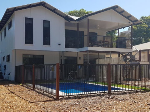 9 Ibis Court - Pool, Beach, Volleyball, Air Conditioning - Tourism Caloundra 0