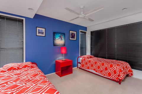 90 Cooloola Drive - Rainbow Beach, Luxury Beach House, Ocean Views - Tourism Caloundra 3