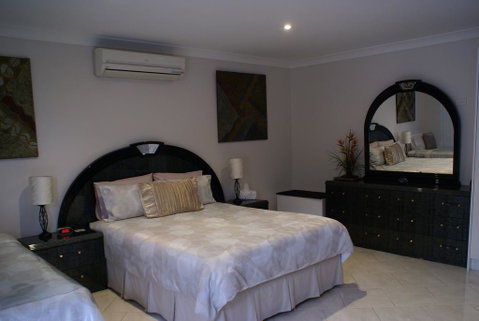 A Good Rest B & B - Tourism Caloundra 0